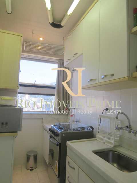 Conheça COZINHA do imóvel - Flat 1 quarto para alugar Leblon, Rio de Janeiro - R$ 3.500 - RPFL10069 - 13 COZINHA - Flat 1 quarto para alugar Leblon, Rio de Janeiro - R$ 3.500 - RPFL10069 - 13