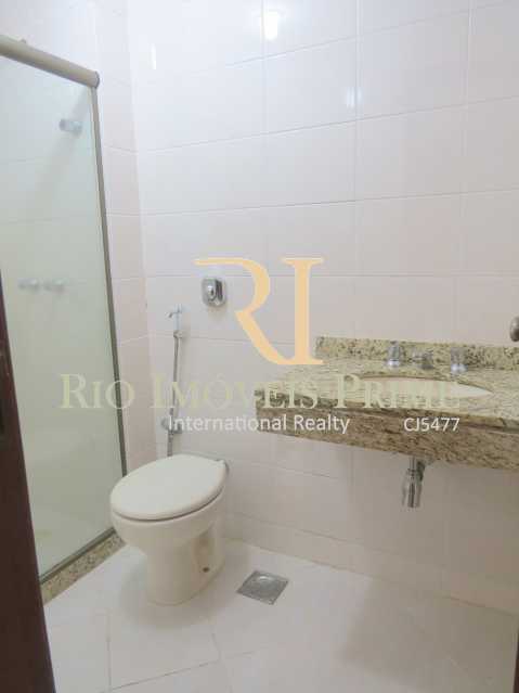 Conheça BANHEIRO SUÍTE2 do imóvel - Apartamento À Venda - Maracanã - Rio de Janeiro - RJ - RPAP20128 - 13 BANHEIRO SUÍTE2 - Apartamento À Venda - Maracanã - Rio de Janeiro - RJ - RPAP20128 - 13