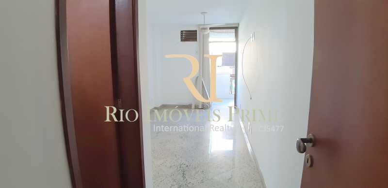 Conheça SUÍTE2 do imóvel - Apartamento À Venda - Maracanã - Rio de Janeiro - RJ - RPAP20128 - 26 SUÍTE2 - Apartamento À Venda - Maracanã - Rio de Janeiro - RJ - RPAP20128 - 26