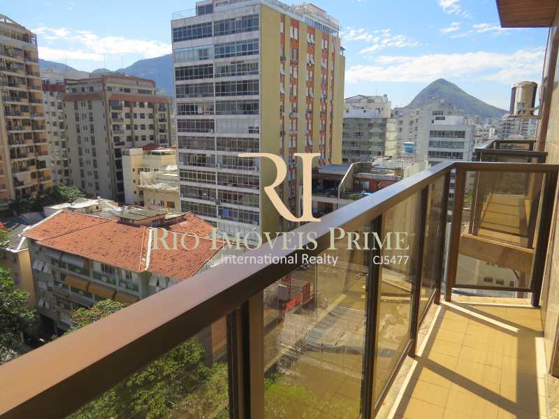 Conheça SACADA SALA do imóvel - Flat Para Alugar - Leblon - Rio de Janeiro - RJ - RPFL10080 - 9 SACADA SALA - Flat Para Alugar - Leblon - Rio de Janeiro - RJ - RPFL10080 - 9