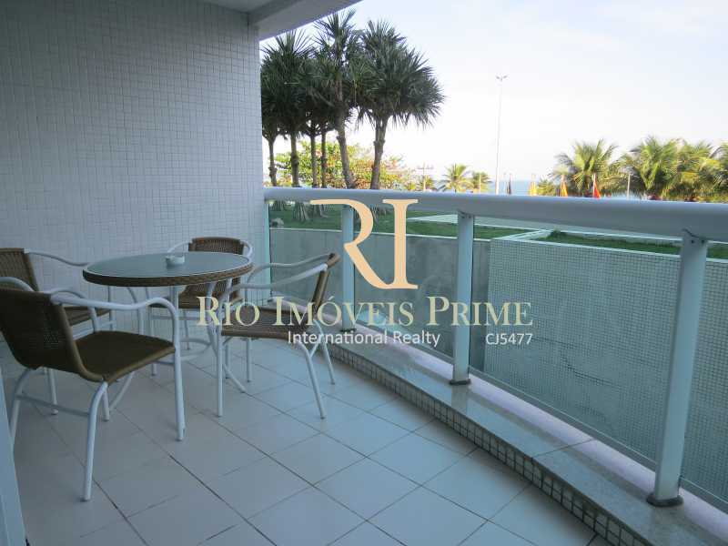 Conheça VARANDA1 do imóvel - Flat 2 quartos à venda Barra da Tijuca, Rio de Janeiro - R$ 1.199.999 - RPFL20029 - 3 VARANDA1 - Flat 2 quartos à venda Barra da Tijuca, Rio de Janeiro - R$ 1.199.999 - RPFL20029 - 3