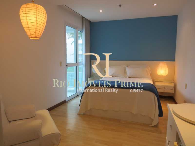 Conheça SUÍTE2 do imóvel - Flat 2 quartos à venda Barra da Tijuca, Rio de Janeiro - R$ 1.199.999 - RPFL20029 - 14 SUÍTE2 - Flat 2 quartos à venda Barra da Tijuca, Rio de Janeiro - R$ 1.199.999 - RPFL20029 - 14