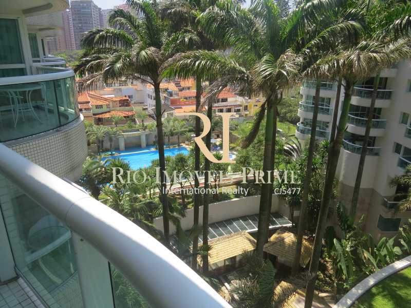 Conheça VISTA VARANDA do imóvel - Flat 1 quarto à venda Barra da Tijuca, Rio de Janeiro - R$ 419.900 - RPFL10084 - 4 VISTA VARANDA - Flat 1 quarto à venda Barra da Tijuca, Rio de Janeiro - R$ 419.900 - RPFL10084 - 4