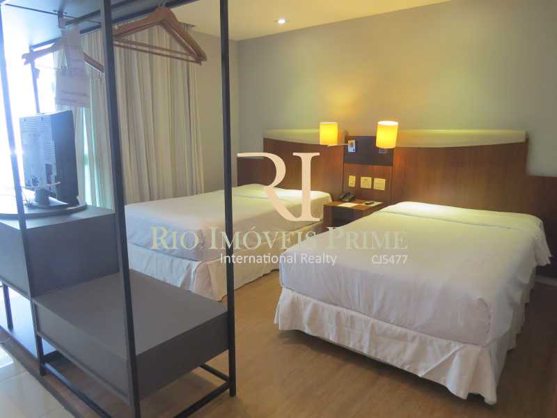 Conheça SUÍTE do imóvel - Flat 1 quarto à venda Barra da Tijuca, Rio de Janeiro - R$ 419.900 - RPFL10084 - 6 SUÍTE - Flat 1 quarto à venda Barra da Tijuca, Rio de Janeiro - R$ 419.900 - RPFL10084 - 6