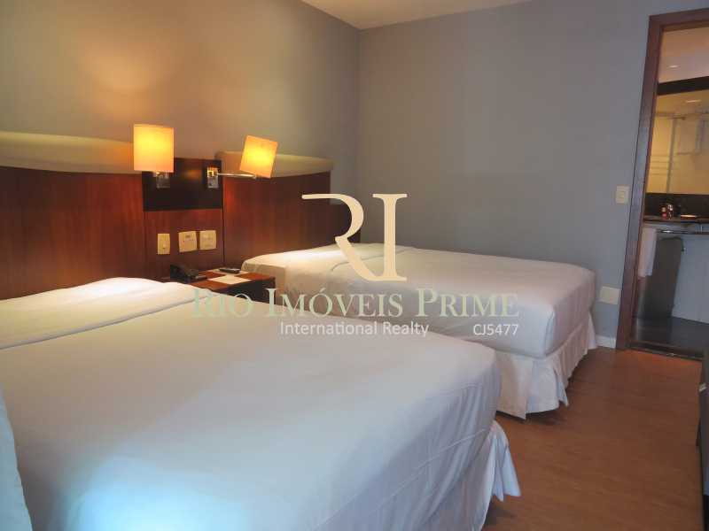 Conheça SUÍTE do imóvel - Flat 1 quarto à venda Barra da Tijuca, Rio de Janeiro - R$ 419.900 - RPFL10084 - 7 SUÍTE - Flat 1 quarto à venda Barra da Tijuca, Rio de Janeiro - R$ 419.900 - RPFL10084 - 7