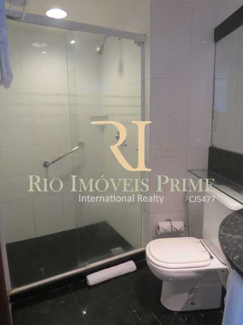 Conheça BANHEIRO do imóvel - Flat 1 quarto à venda Barra da Tijuca, Rio de Janeiro - R$ 419.900 - RPFL10084 - 12 BANHEIRO - Flat 1 quarto à venda Barra da Tijuca, Rio de Janeiro - R$ 419.900 - RPFL10084 - 12
