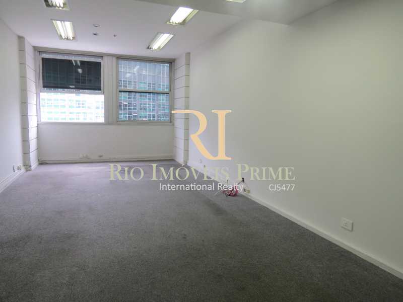 Conheça SALA do imóvel - Sala Comercial Para Alugar - Centro - Rio de Janeiro - RJ - RPSL00018 - 8 SALA - Sala Comercial Para Alugar - Centro - Rio de Janeiro - RJ - RPSL00018 - 8
