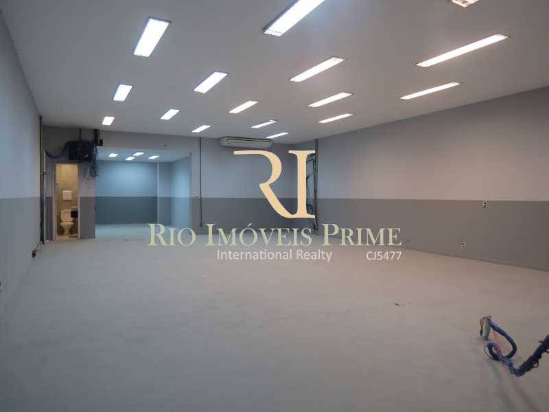 Conheça SALÃO2 PAV1 do imóvel - Prédio 900m² para alugar Santo Cristo, Rio de Janeiro - R$ 15.000 - RPPR00002 - 8 SALÃO2 PAV1 - Prédio 900m² para alugar Santo Cristo, Rio de Janeiro - R$ 15.000 - RPPR00002 - 8