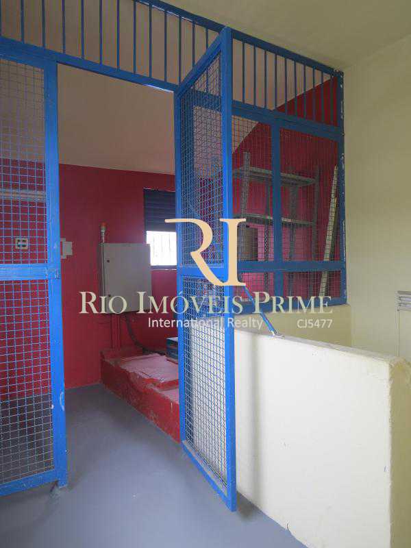 Conheça TERRAÇO do imóvel - Prédio 900m² para alugar Santo Cristo, Rio de Janeiro - R$ 15.000 - RPPR00002 - 22 TERRAÇO - Prédio 900m² para alugar Santo Cristo, Rio de Janeiro - R$ 15.000 - RPPR00002 - 22