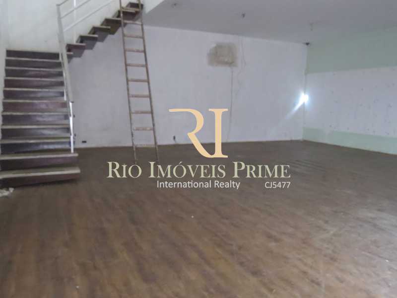 Conheça SALÃO PAV1 do imóvel - Prédio 414m² para alugar Tijuca, Rio de Janeiro - R$ 5.500 - RPPR00003 - 5 SALÃO PAV1 - Prédio 414m² para alugar Tijuca, Rio de Janeiro - R$ 5.500 - RPPR00003 - 5