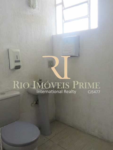 Conheça WC PAV1 do imóvel - Prédio 414m² para alugar Tijuca, Rio de Janeiro - R$ 5.500 - RPPR00003 - 8 WC PAV1 - Prédio 414m² para alugar Tijuca, Rio de Janeiro - R$ 5.500 - RPPR00003 - 8