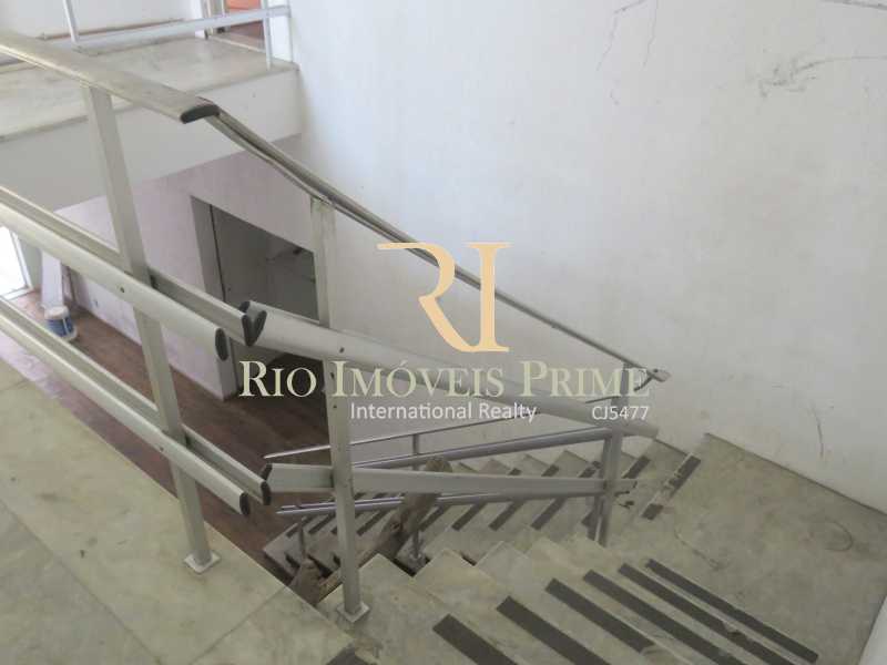 Conheça ACESSO PAV2 do imóvel - Prédio 414m² para alugar Tijuca, Rio de Janeiro - R$ 5.500 - RPPR00003 - 11 ACESSO PAV2 - Prédio 414m² para alugar Tijuca, Rio de Janeiro - R$ 5.500 - RPPR00003 - 11