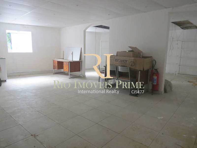 Conheça SALAS PAV2 do imóvel - Prédio 196m² para venda e aluguel Rua Correia Vasques,Cidade Nova, Rio de Janeiro - R$ 799.999 - RPPR20001 - 17 SALAS PAV2 - Prédio 196m² para venda e aluguel Rua Correia Vasques,Cidade Nova, Rio de Janeiro - R$ 799.999 - RPPR20001 - 17
