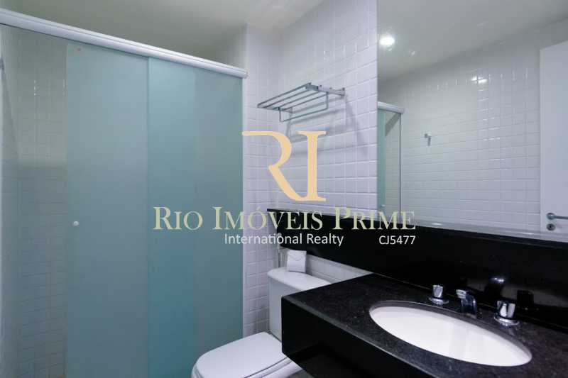 Conheça BANHEIRO do imóvel - Flat 1 quarto para alugar Barra da Tijuca, Rio de Janeiro - R$ 2.300 - RPFL10088 - 4 BANHEIRO - Flat 1 quarto para alugar Barra da Tijuca, Rio de Janeiro - R$ 2.300 - RPFL10088 - 4