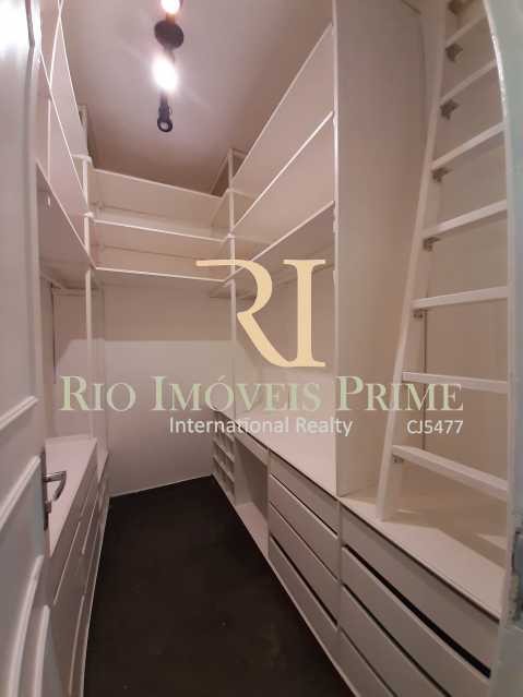 Conheça CLOSET SUÍTE do imóvel - Casa à venda Rua Gonçalves,Santa Teresa, Rio de Janeiro - R$ 440.000 - RPCA30003 - 18 CLOSET SUÍTE - Casa à venda Rua Gonçalves,Santa Teresa, Rio de Janeiro - R$ 440.000 - RPCA30003 - 18