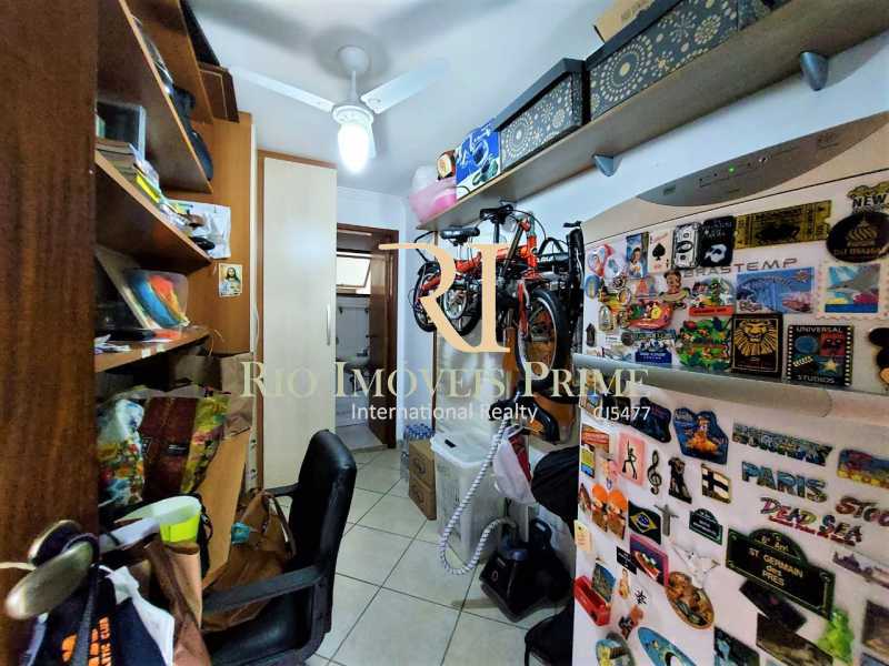 Conheça QUARTO DE SERVIÇO. do imóvel - Apartamento 2 quartos para alugar Tijuca, Rio de Janeiro - R$ 2.200 - RPAP20157 - 20 QUARTO DE SERVIÇO. - Apartamento 2 quartos para alugar Tijuca, Rio de Janeiro - R$ 2.200 - RPAP20157 - 20