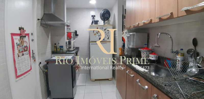 Conheça 14 COZINHA do imóvel - Apartamento à venda Rua Carlos de Vasconcelos,Tijuca, Rio de Janeiro - R$ 619.999 - RPAP30101 - 15 14 COZINHA - Apartamento à venda Rua Carlos de Vasconcelos,Tijuca, Rio de Janeiro - R$ 619.999 - RPAP30101 - 15