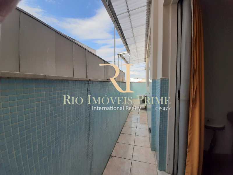 Conheça 5 VARANDA SALA do imóvel - Cobertura à venda Rua Torres Homem,Vila Isabel, Rio de Janeiro - R$ 459.990 - RPCO30019 - 6 5 VARANDA SALA - Cobertura à venda Rua Torres Homem,Vila Isabel, Rio de Janeiro - R$ 459.990 - RPCO30019 - 6