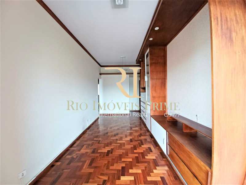Conheça 6 SALA do imóvel - Apartamento 2 quartos para alugar Vila Isabel, Rio de Janeiro - R$ 2.100 - RPAP20164 - 7 6 SALA - Apartamento 2 quartos para alugar Vila Isabel, Rio de Janeiro - R$ 2.100 - RPAP20164 - 7