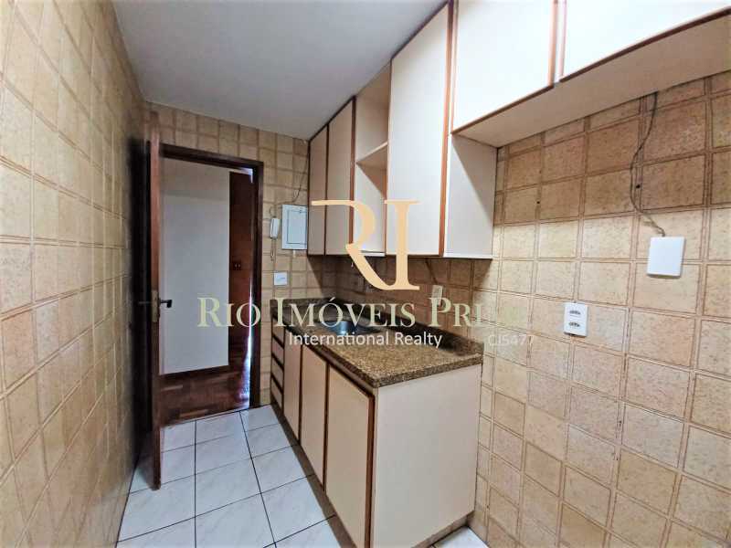 Conheça 16 COZINHA do imóvel - Apartamento 2 quartos para alugar Vila Isabel, Rio de Janeiro - R$ 2.100 - RPAP20164 - 17 16 COZINHA - Apartamento 2 quartos para alugar Vila Isabel, Rio de Janeiro - R$ 2.100 - RPAP20164 - 17
