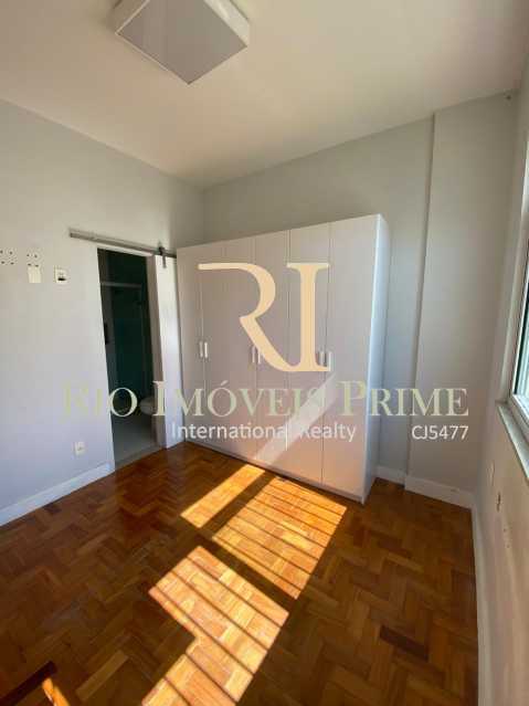 Conheça SUÍTE do imóvel - Apartamento para alugar Rua das Laranjeiras,Laranjeiras, Rio de Janeiro - R$ 2.600 - RPAP10055 - 9 SUÍTE - Apartamento para alugar Rua das Laranjeiras,Laranjeiras, Rio de Janeiro - R$ 2.600 - RPAP10055 - 9