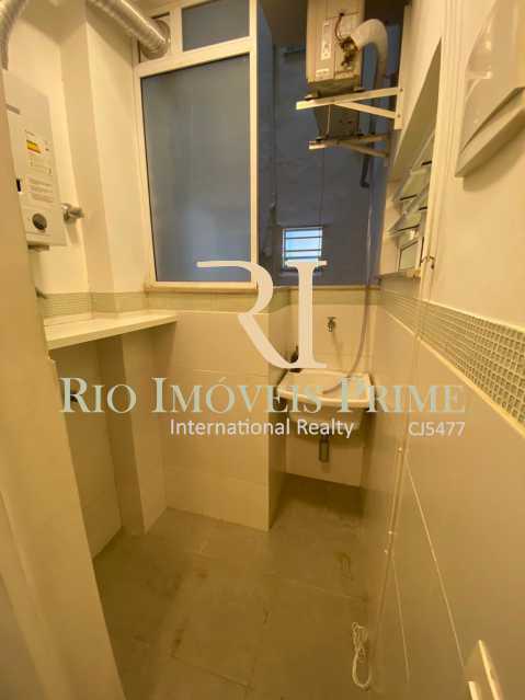 Conheça ÁREA SERVIÇO. do imóvel - Apartamento para alugar Rua das Laranjeiras,Laranjeiras, Rio de Janeiro - R$ 2.600 - RPAP10055 - 20 ÁREA SERVIÇO. - Apartamento para alugar Rua das Laranjeiras,Laranjeiras, Rio de Janeiro - R$ 2.600 - RPAP10055 - 20