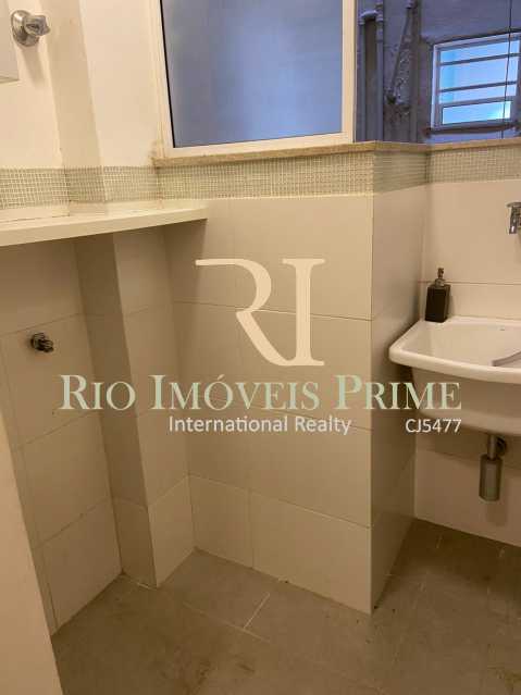 Conheça ÁREA SERVIÇO. do imóvel - Apartamento para alugar Rua das Laranjeiras,Laranjeiras, Rio de Janeiro - R$ 2.600 - RPAP10055 - 22 ÁREA SERVIÇO. - Apartamento para alugar Rua das Laranjeiras,Laranjeiras, Rio de Janeiro - R$ 2.600 - RPAP10055 - 22