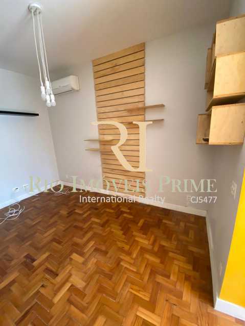 Conheça SALA. do imóvel - Apartamento para alugar Rua das Laranjeiras,Laranjeiras, Rio de Janeiro - R$ 2.600 - RPAP10055 - 28 SALA. - Apartamento para alugar Rua das Laranjeiras,Laranjeiras, Rio de Janeiro - R$ 2.600 - RPAP10055 - 28