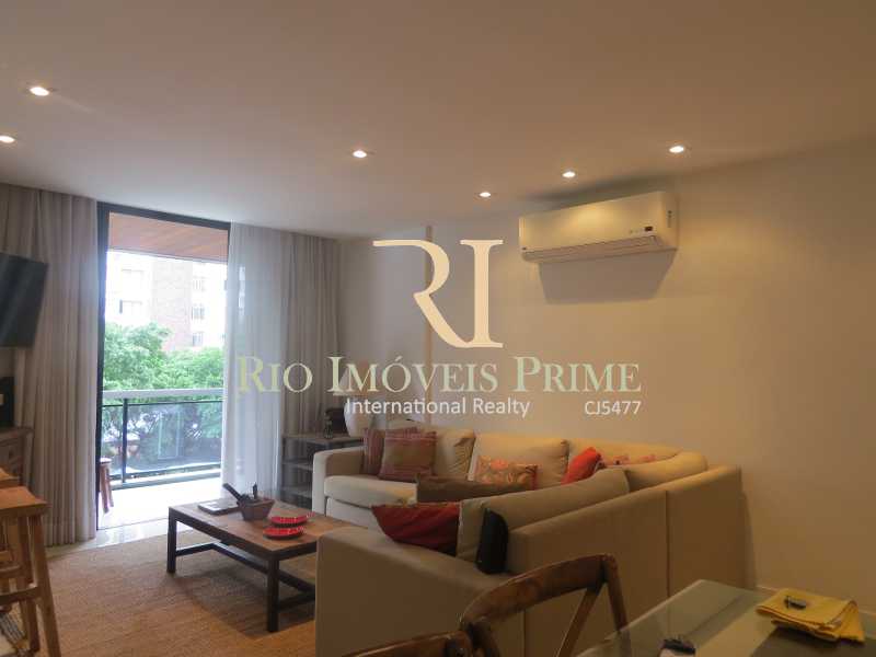 Conheça 5 SALA do imóvel - Flat 2 quartos à venda Ipanema, Rio de Janeiro - R$ 2.199.990 - RPFL20010 - 6 5 SALA - Flat 2 quartos à venda Ipanema, Rio de Janeiro - R$ 2.199.990 - RPFL20010 - 6