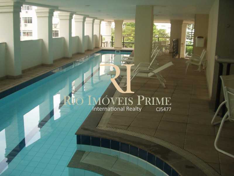 Conheça PISCINA COM RAIA do imóvel - Flat 1 quarto à venda Laranjeiras, Rio de Janeiro - R$ 580.000 - RPFL10091 - 16 PISCINA COM RAIA - Flat 1 quarto à venda Laranjeiras, Rio de Janeiro - R$ 580.000 - RPFL10091 - 16