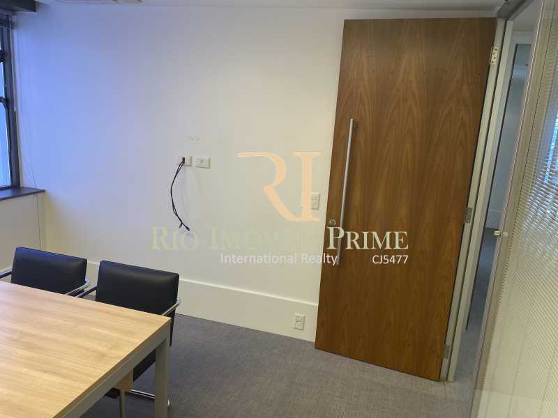 Conheça SALA do imóvel - Andar 508m² para alugar Avenida Almirante Barroso,Centro, Rio de Janeiro - R$ 25.400 - RPAN00009 - 24 SALA - Andar 508m² para alugar Avenida Almirante Barroso,Centro, Rio de Janeiro - R$ 25.400 - RPAN00009 - 24