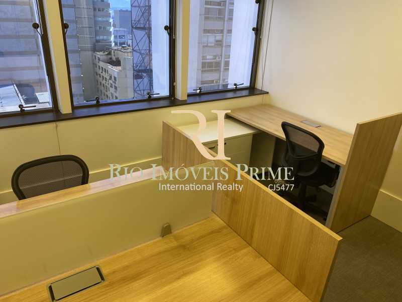 Conheça ESTAÇÕES DE TRABALHO do imóvel - Andar 508m² para alugar Avenida Almirante Barroso,Centro, Rio de Janeiro - R$ 25.400 - RPAN00009 - 18 ESTAÇÕES DE TRABALHO - Andar 508m² para alugar Avenida Almirante Barroso,Centro, Rio de Janeiro - R$ 25.400 - RPAN00009 - 18