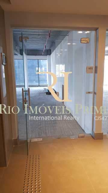 Conheça ENTRADA do imóvel - Andar 2024m² para venda e aluguel Santo Cristo, Rio de Janeiro - R$ 23.089.500 - RPAN00010 - 4 ENTRADA - Andar 2024m² para venda e aluguel Santo Cristo, Rio de Janeiro - R$ 23.089.500 - RPAN00010 - 4