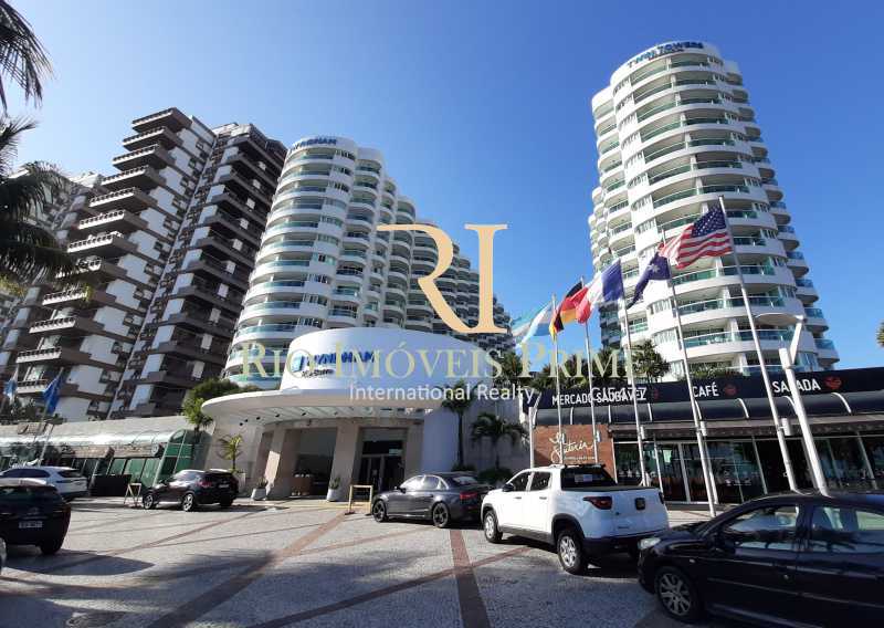 Conheça FACHADA do imóvel - Flat 1 quarto à venda Barra da Tijuca, Rio de Janeiro - R$ 749.900 - RPFL10092 - 27 FACHADA - Flat 1 quarto à venda Barra da Tijuca, Rio de Janeiro - R$ 749.900 - RPFL10092 - 27