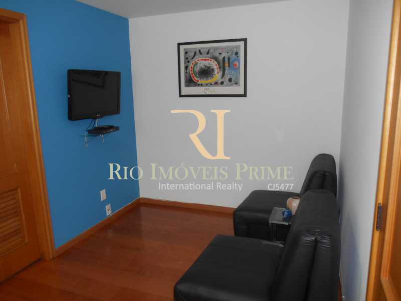 4 SALA - Flat 1 quarto à venda Ipanema, Rio de Janeiro - R$ 1.100.000 - RPFL10094 - 6