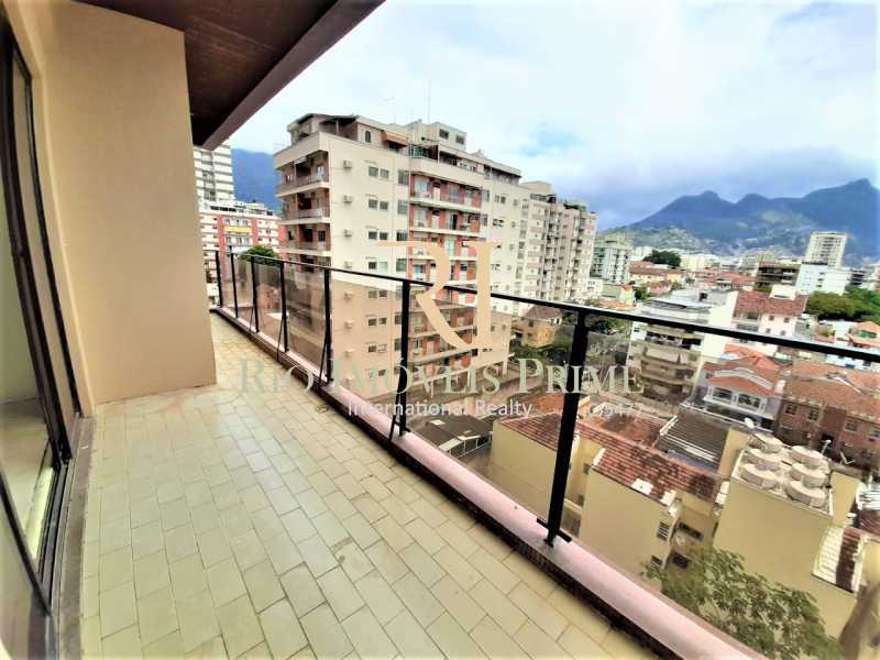 Conheça 2 VARANDA. do imóvel - Tijuca, área de lazer, 3 quartos, 133m² - RPAP30111 - 3 2 VARANDA. - Tijuca, área de lazer, 3 quartos, 133m² - RPAP30111 - 3
