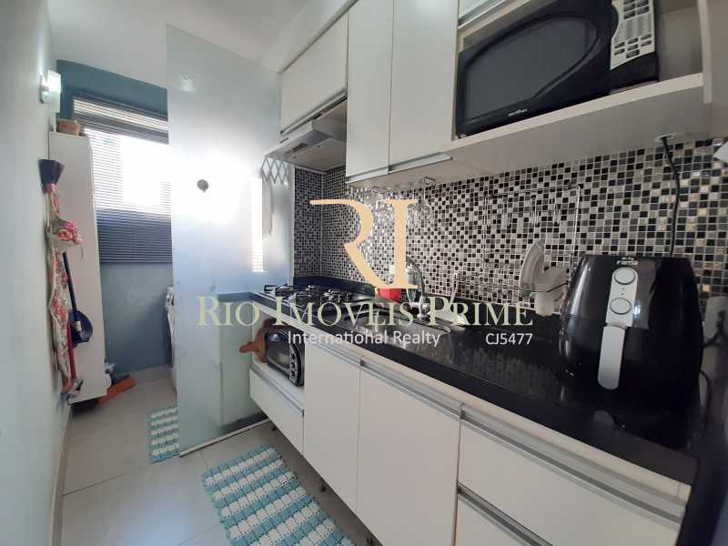 Conheça COZINHA do imóvel - Apartamento 2 quartos à venda Barra Olímpica, Rio de Janeiro - R$ 320.000 - RPAP20188 - 14 COZINHA - Apartamento 2 quartos à venda Barra Olímpica, Rio de Janeiro - R$ 320.000 - RPAP20188 - 14