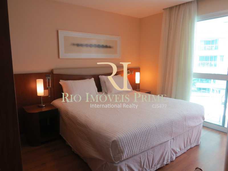 Conheça SUÍTE do imóvel - Flat Condomínio Wyndham Rio Barra, Avenida Lúcio Costa,Barra da Tijuca, Rio de Janeiro, RJ À Venda, 1 Quarto, 52m² - RPFL10009 - 4 SUÍTE - Flat Condomínio Wyndham Rio Barra, Avenida Lúcio Costa,Barra da Tijuca, Rio de Janeiro, RJ À Venda, 1 Quarto, 52m² - RPFL10009 - 4