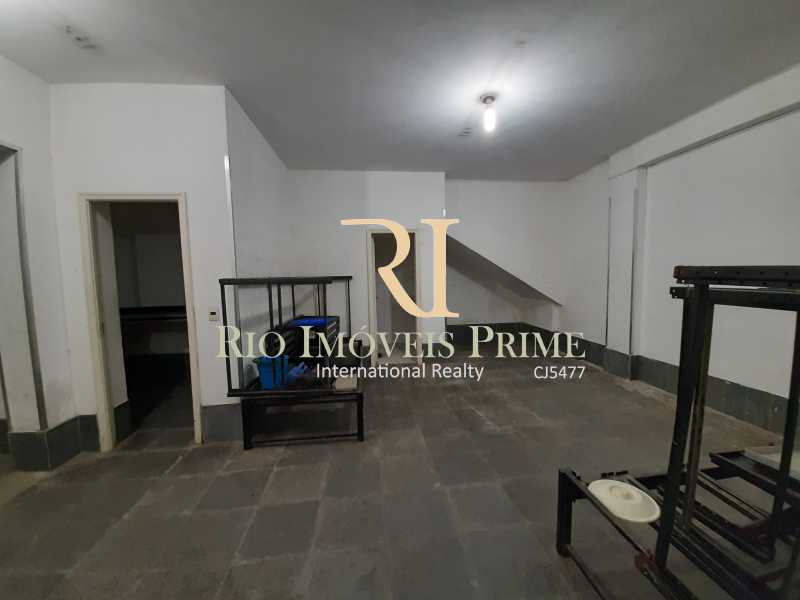 Conheça SALA PAV1 do imóvel - Prédio 341m² para venda e aluguel Rua Conselheiro Olegário,Maracanã, Rio de Janeiro - R$ 950.000 - RPPR40001 - 19 SALA PAV1 - Prédio 341m² para venda e aluguel Rua Conselheiro Olegário,Maracanã, Rio de Janeiro - R$ 950.000 - RPPR40001 - 19
