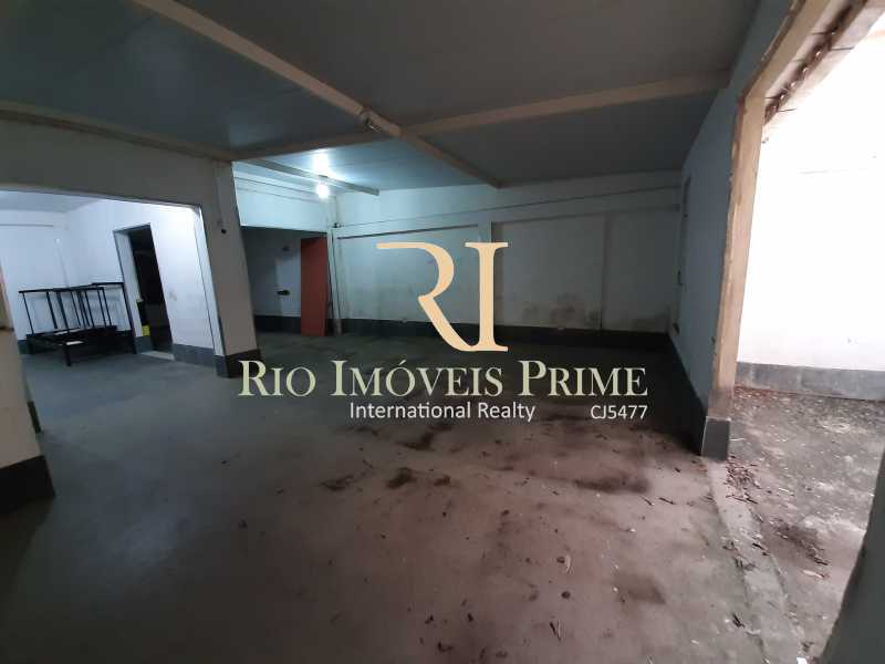 Conheça GARAGEM PAV1 do imóvel - Prédio 341m² para venda e aluguel Rua Conselheiro Olegário,Maracanã, Rio de Janeiro - R$ 950.000 - RPPR40001 - 24 GARAGEM PAV1 - Prédio 341m² para venda e aluguel Rua Conselheiro Olegário,Maracanã, Rio de Janeiro - R$ 950.000 - RPPR40001 - 24