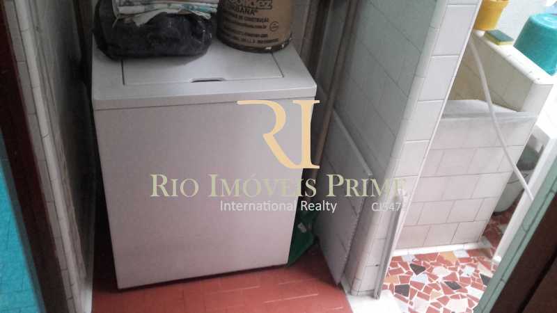 Conheça ÁREA_SERVIÇO do imóvel - Apartamento à venda Rua Ambire Cavalcanti,Rio Comprido, Rio de Janeiro - R$ 319.900 - RPAP20196 - 15 ÁREA_SERVIÇO - Apartamento à venda Rua Ambire Cavalcanti,Rio Comprido, Rio de Janeiro - R$ 319.900 - RPAP20196 - 15