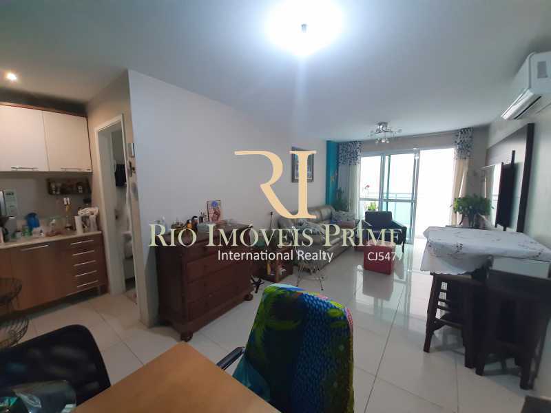 Conheça SALA do imóvel - Apartamento 2 quartos à venda Tijuca, Rio de Janeiro - R$ 589.900 - RPAP20217 - 4 SALA - Apartamento 2 quartos à venda Tijuca, Rio de Janeiro - R$ 589.900 - RPAP20217 - 4