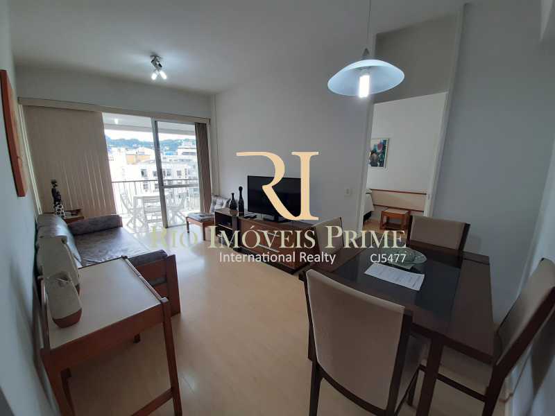 Conheça SALA do imóvel - Flat 1 quarto à venda Botafogo, Rio de Janeiro - R$ 740.000 - RPFL10099 - 5 SALA - Flat 1 quarto à venda Botafogo, Rio de Janeiro - R$ 740.000 - RPFL10099 - 5