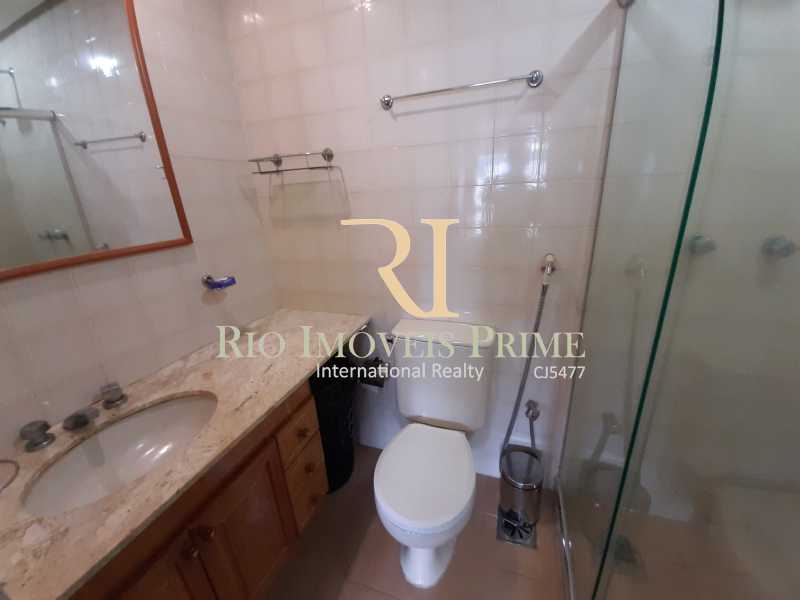 Conheça BANHEIRO do imóvel - Flat 1 quarto à venda Botafogo, Rio de Janeiro - R$ 740.000 - RPFL10099 - 11 BANHEIRO - Flat 1 quarto à venda Botafogo, Rio de Janeiro - R$ 740.000 - RPFL10099 - 11