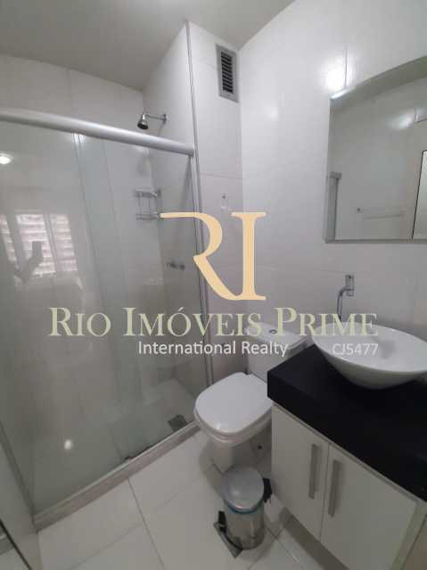Conheça BANHEIRO do imóvel - Flat 1 quarto à venda Botafogo, Rio de Janeiro - R$ 690.000 - RPFL10100 - 13 BANHEIRO - Flat 1 quarto à venda Botafogo, Rio de Janeiro - R$ 690.000 - RPFL10100 - 13