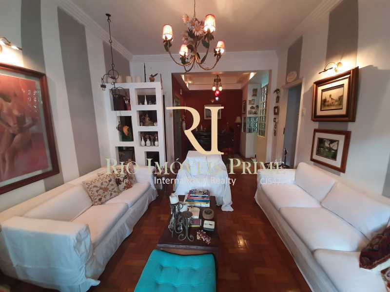 Conheça SALAS do imóvel - Apartamento à venda Rua João Afonso,Humaitá, Rio de Janeiro - R$ 1.090.000 - RPAP20210 - 7 SALAS - Apartamento à venda Rua João Afonso,Humaitá, Rio de Janeiro - R$ 1.090.000 - RPAP20210 - 7