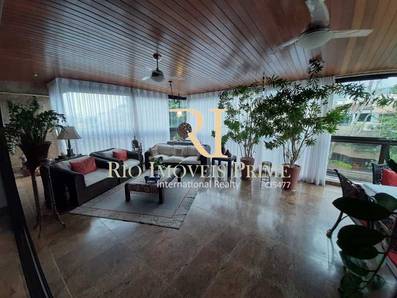 Conheça VARANDÃO do imóvel - Cobertura à venda Avenida General Guedes da Fontoura,Barra da Tijuca, Rio de Janeiro - R$ 4.449.900 - RPCO40015 - 1 VARANDÃO - Cobertura à venda Avenida General Guedes da Fontoura,Barra da Tijuca, Rio de Janeiro - R$ 4.449.900 - RPCO40015 - 1