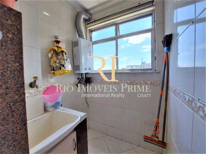 Conheça ÁREA DE SERVIÇO do imóvel - Cobertura para venda e aluguel Rua Francisca Sales,Freguesia (Jacarepaguá), Rio de Janeiro - R$ 649.990 - RPCO30024 - 20 ÁREA DE SERVIÇO - Cobertura para venda e aluguel Rua Francisca Sales,Freguesia (Jacarepaguá), Rio de Janeiro - R$ 649.990 - RPCO30024 - 20