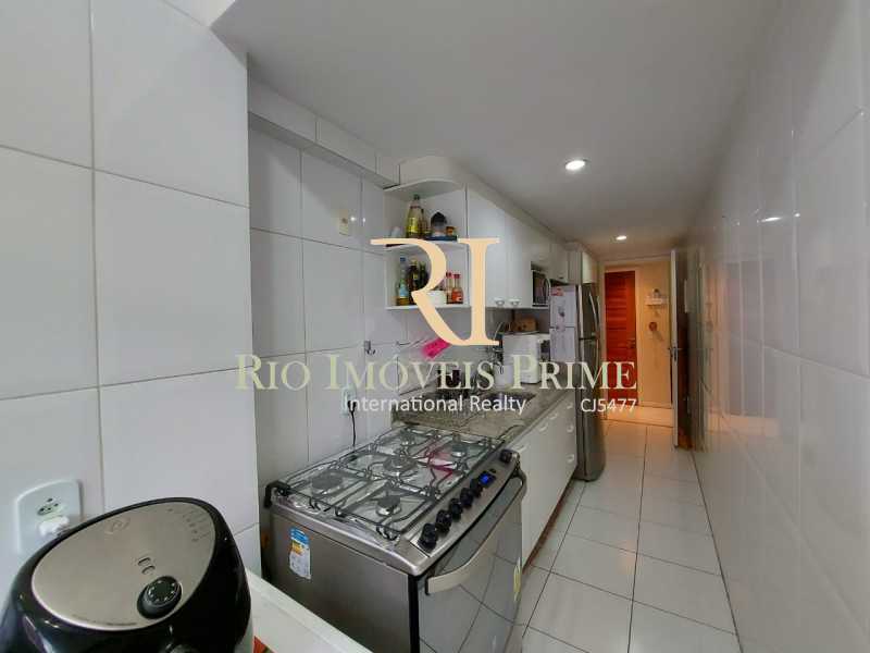 Conheça 15 - COZINHA. do imóvel - Apartamento 2 quartos à venda Tijuca, Rio de Janeiro - R$ 649.999 - RPAP20220 - 17 15 - COZINHA. - Apartamento 2 quartos à venda Tijuca, Rio de Janeiro - R$ 649.999 - RPAP20220 - 17