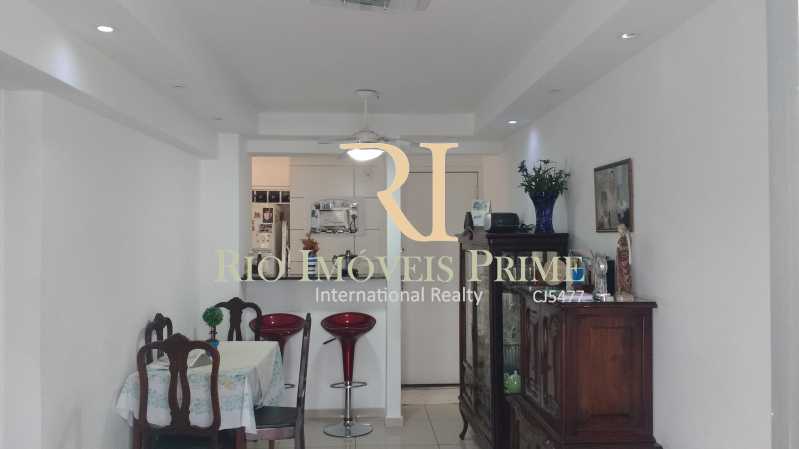 Conheça SALA do imóvel - Apartamento 3 quartos à venda Rio Comprido, Rio de Janeiro - R$ 460.000 - RPAP30006 - 3 SALA - Apartamento 3 quartos à venda Rio Comprido, Rio de Janeiro - R$ 460.000 - RPAP30006 - 3